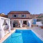 Casa Rustivera - Island Hvar فيلة
